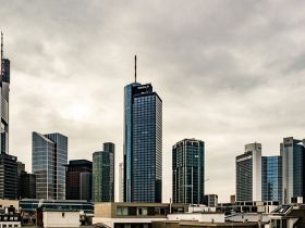 Restwarmte Equinix voor woningen in Frankfurt